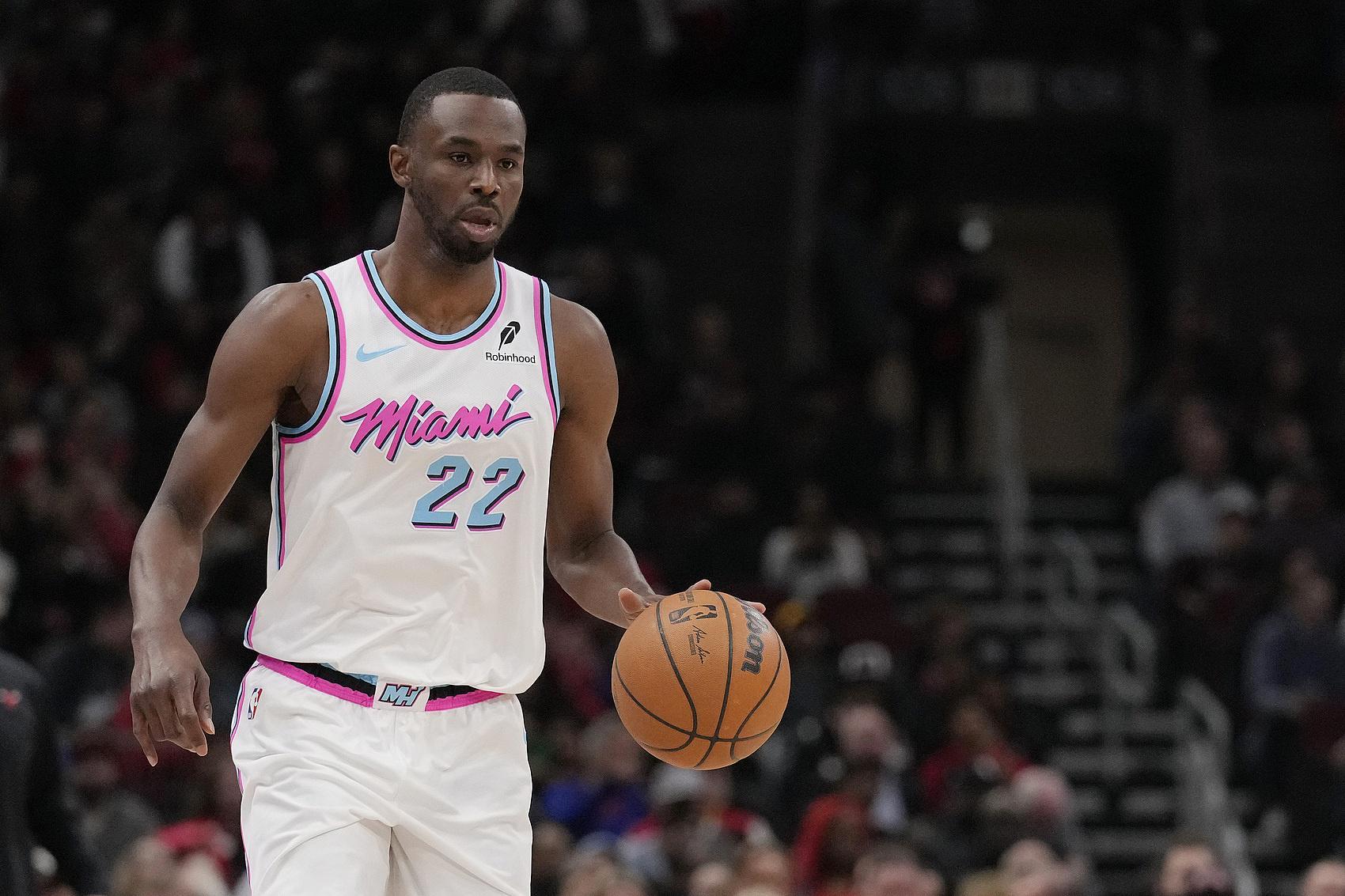 在线博彩-美媒设想三方交易：湖人得维金斯辅佐詹东 八村塁&amp;amp;克内克特赴热火